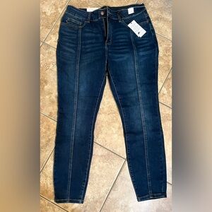 NWT Judy Blue jeans. Style JB8863 size 16 W.  High waisted skinny jeans